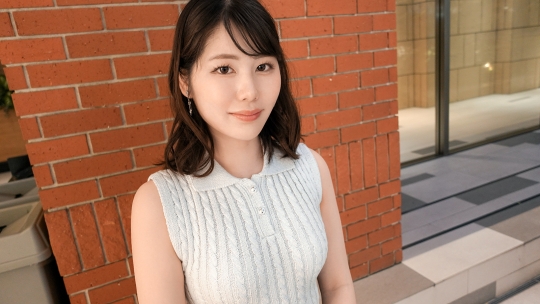 SIRO-5580 - 美女赌场店员来到这里不仅自慰而已而且无法满足！苍白肌肤和饱满的屁股让性欲爆发！由于无法忍受的欲望，她不由自主地达到高潮，那个样子太过色情！【初次拍摄】在网上参加AV招募→AV体验拍摄2483 - 撸撸吧-视频,色播,色站,色情女优,色片宝库,啪啪谜片